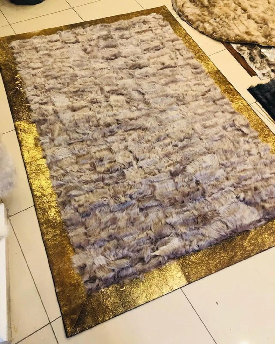 100% Natural Handmade Sheepskin Brown And Gold Luxury Living Room Rug