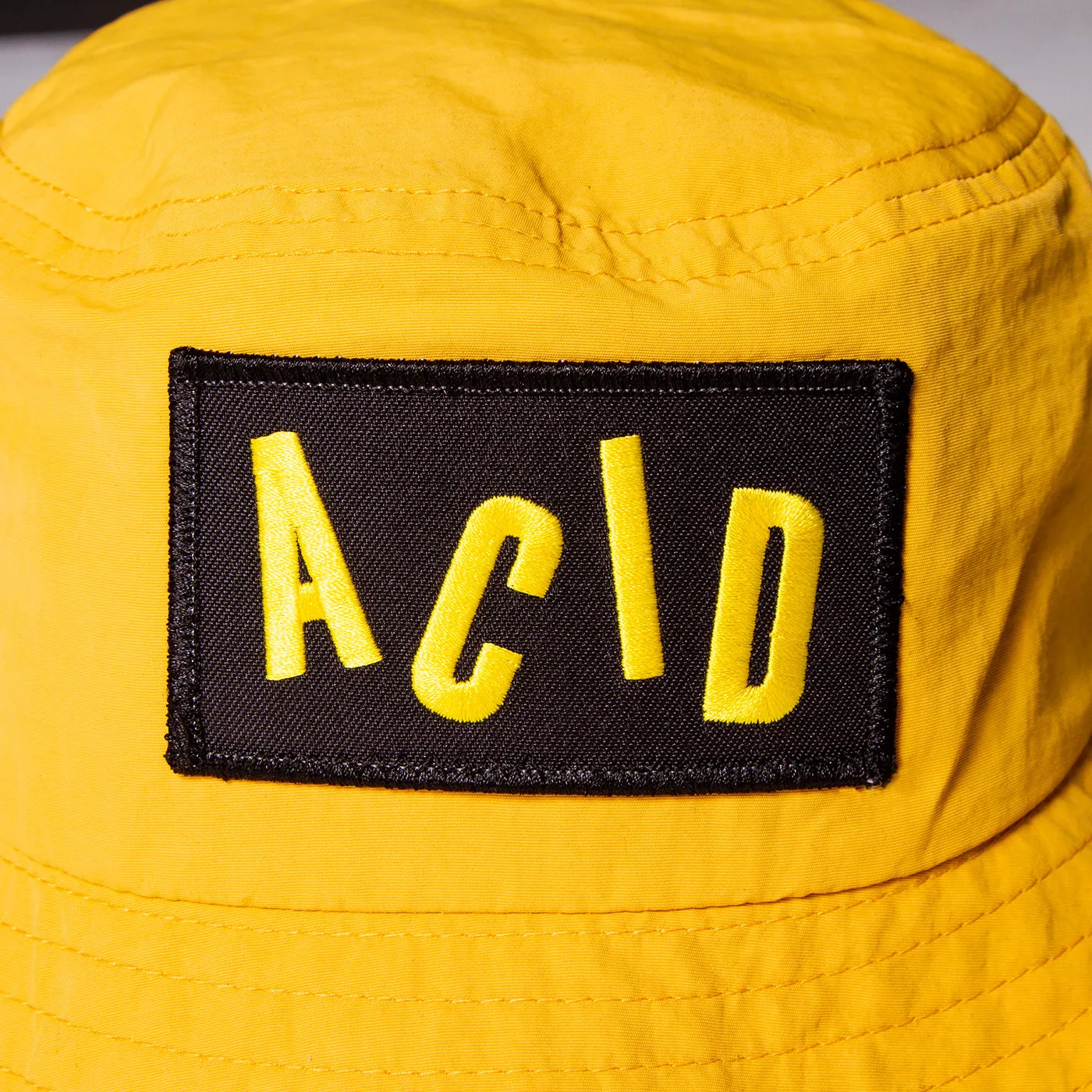 Acid Letter - Water-repellent Bucket Hat - Yellow