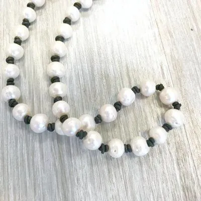 Black & White Pearl Tassel Necklace