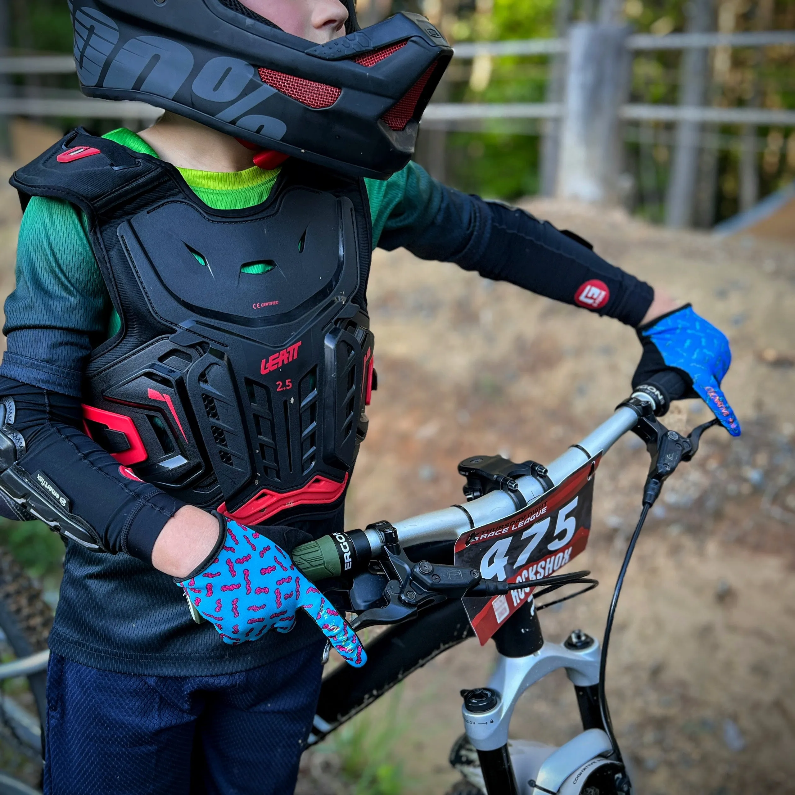 Kids Mountain Bike Glove | Squiggle