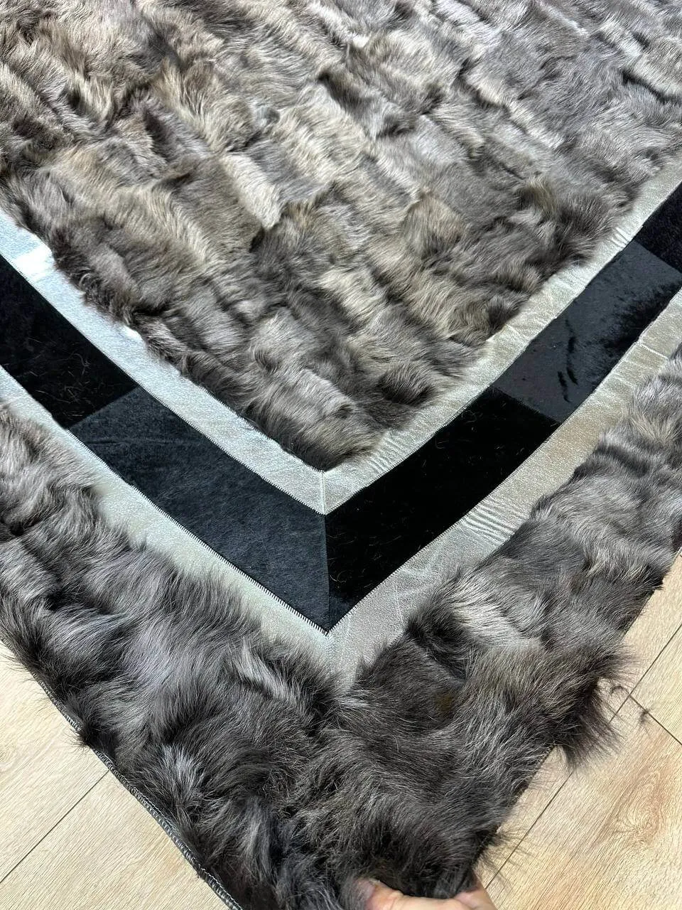 Luxury Large Fluffy Sheepskin Area Rug, Real Sheep Leather Handmade Soft Rug