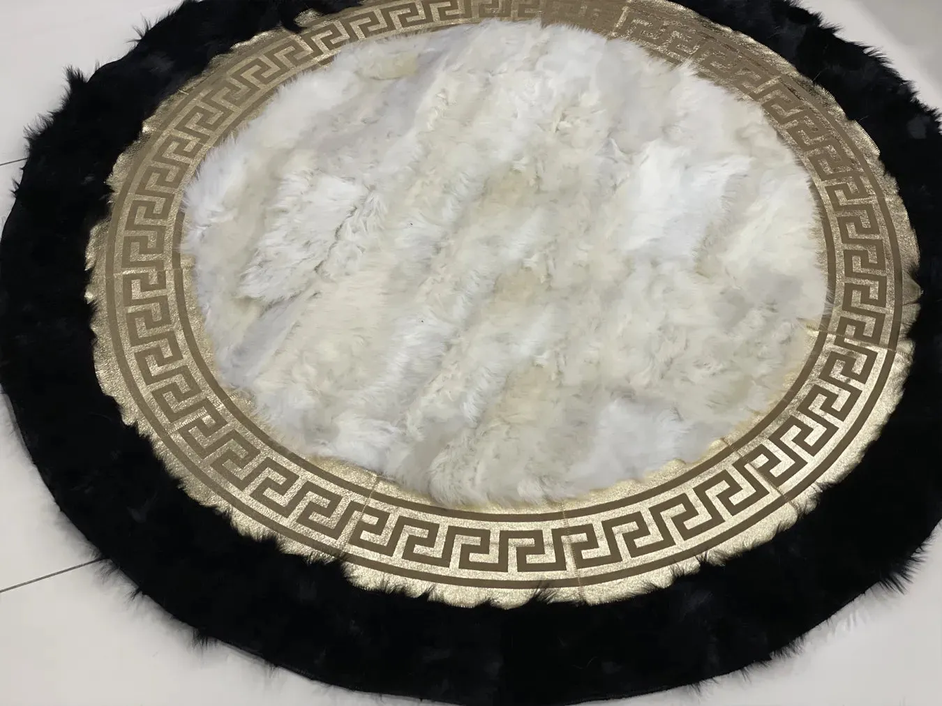 Luxury Modern Black White Natural Sheepskin Handmade Bedroom Round Rug