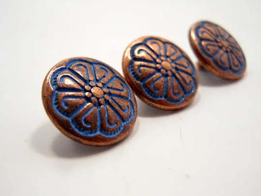 Metal Buttons Set of 5: Copper Celtic Floral Metal Shank Buttons ~ Celtic Knot Floral Patina'd Copper Metal Buttons 1/2" Diameter