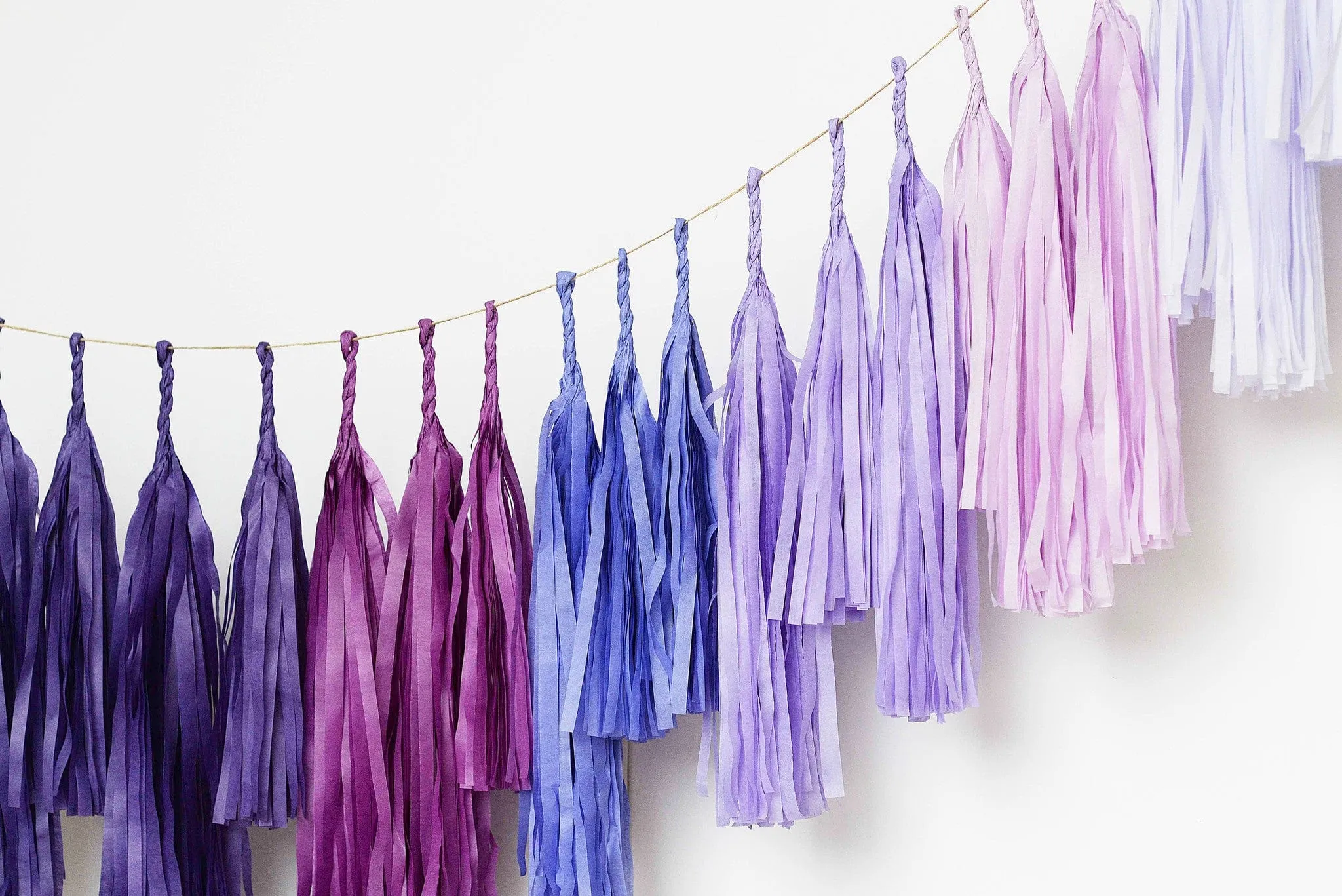 OMBRE PURPLE tassel garland