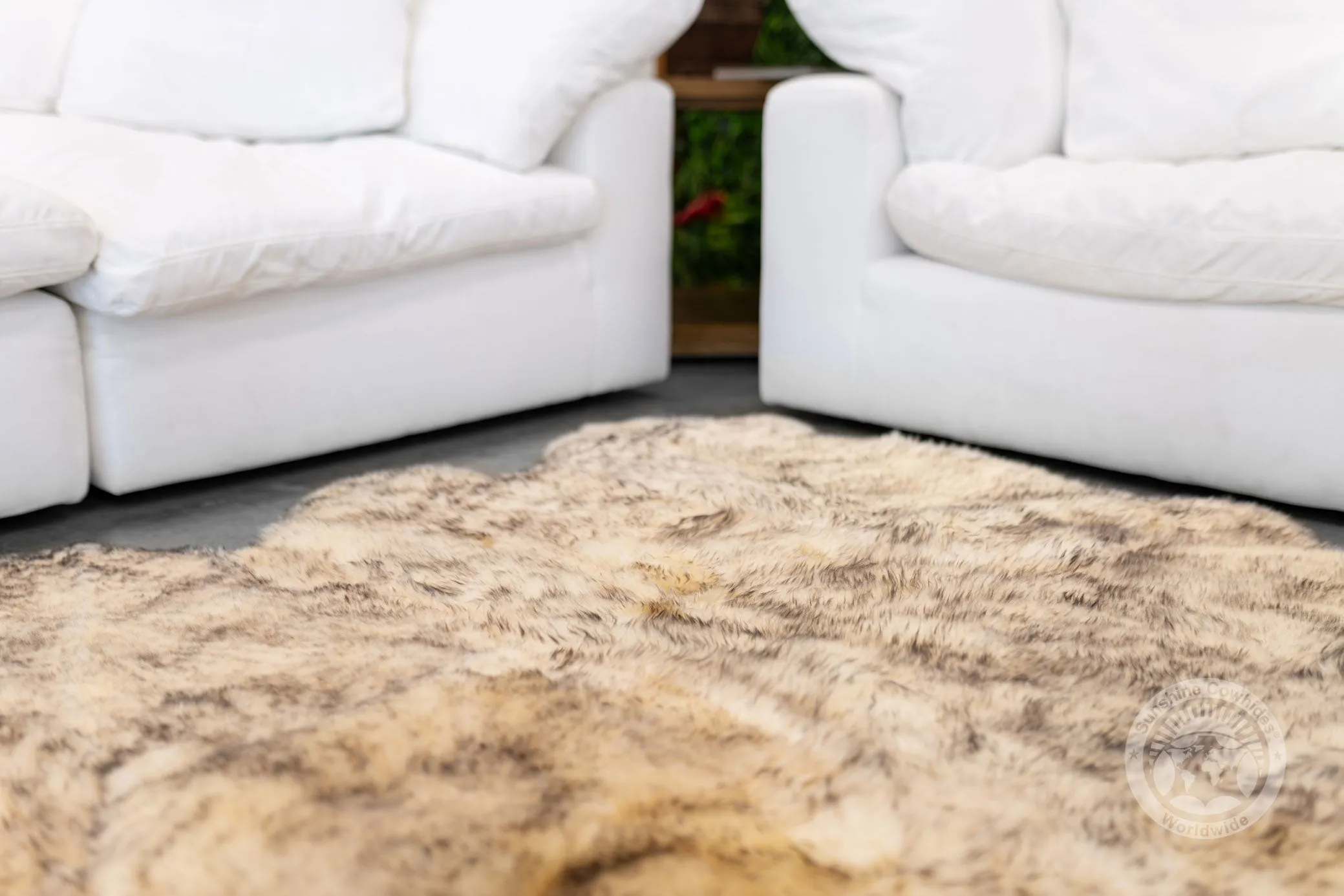 Sheepskin Rug - Exotic Grey Tipped - 6x6'