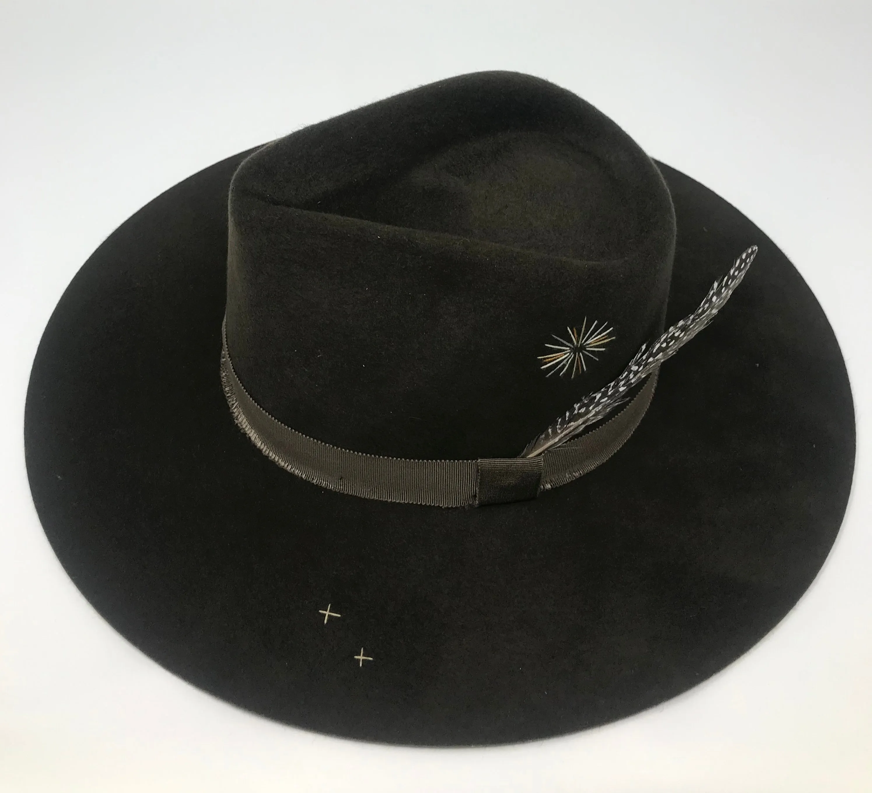 VERONA FEDORA in OLIVE WITH EMBROIDERY